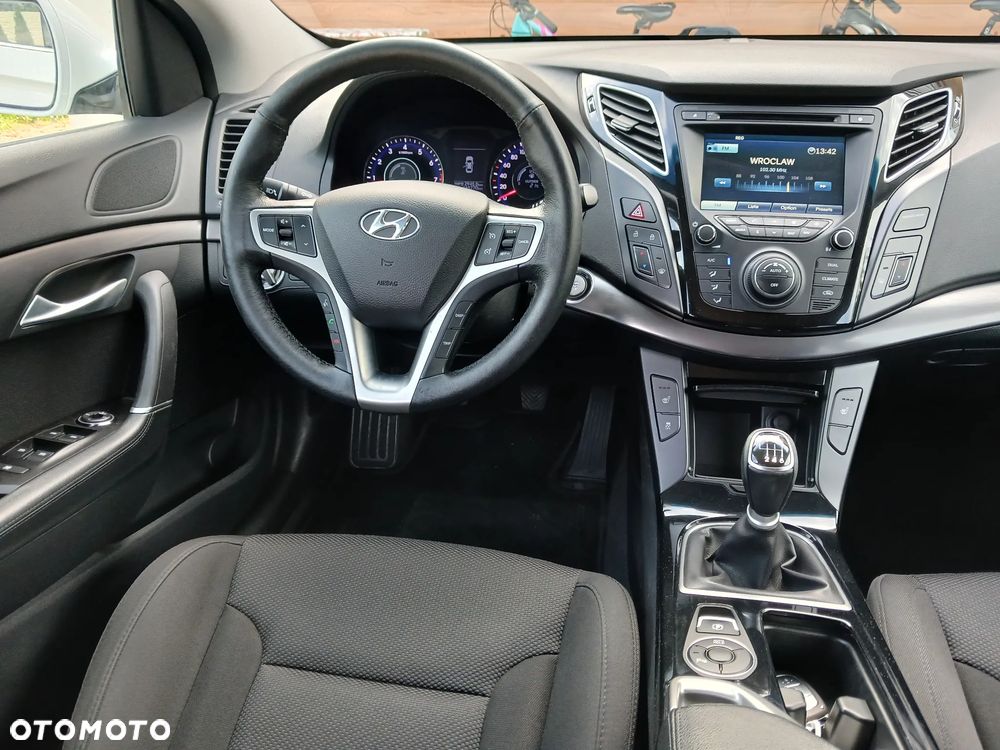 Hyundai i40 - 19
