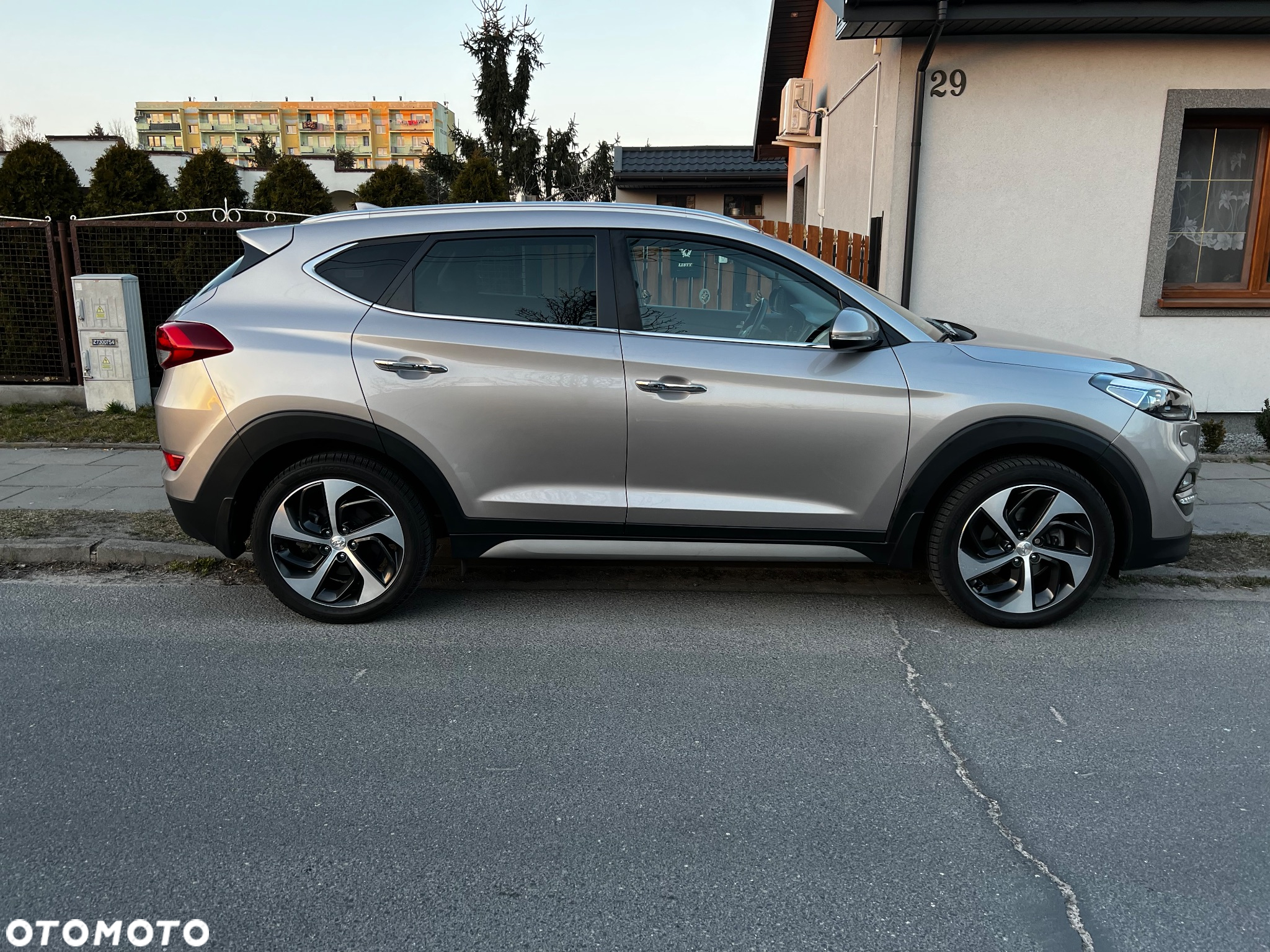 Hyundai Tucson 1.7 CRDI BlueDrive Style 2WD DCT - 5