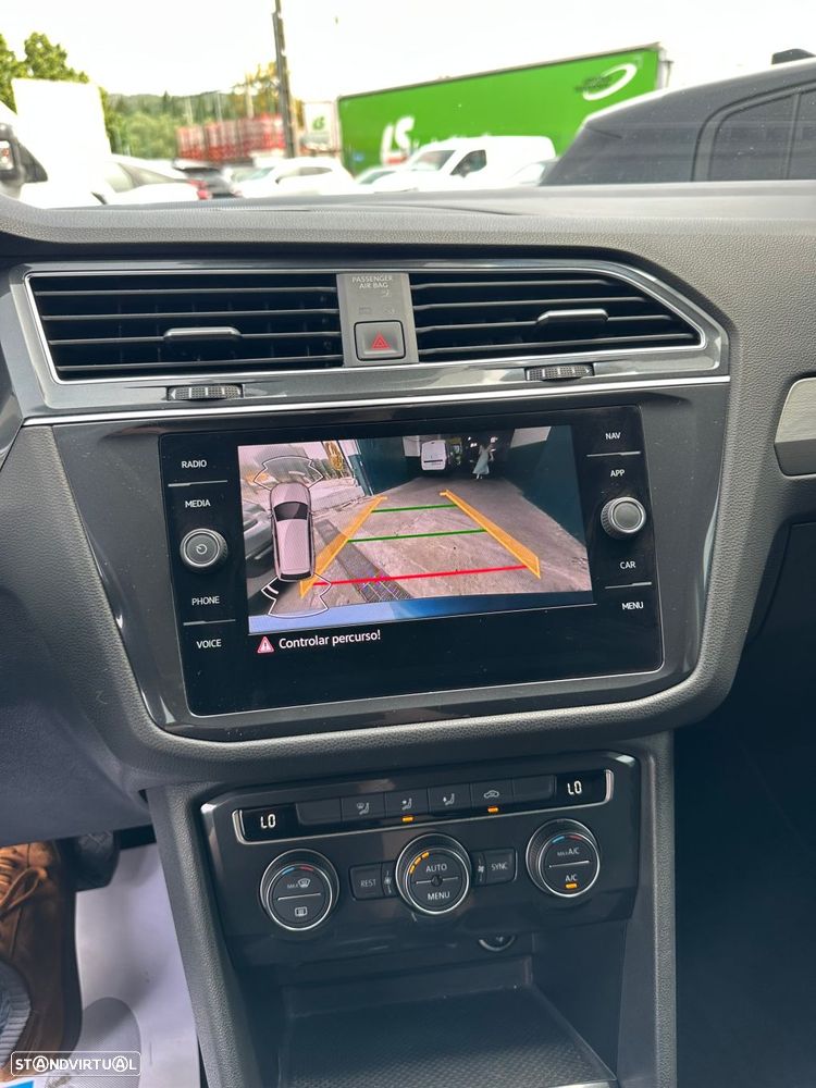 VW Tiguan Allspace 2.0 TDI Confortline DSG - 13