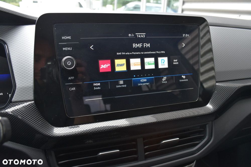 Volkswagen T-Cross - 14