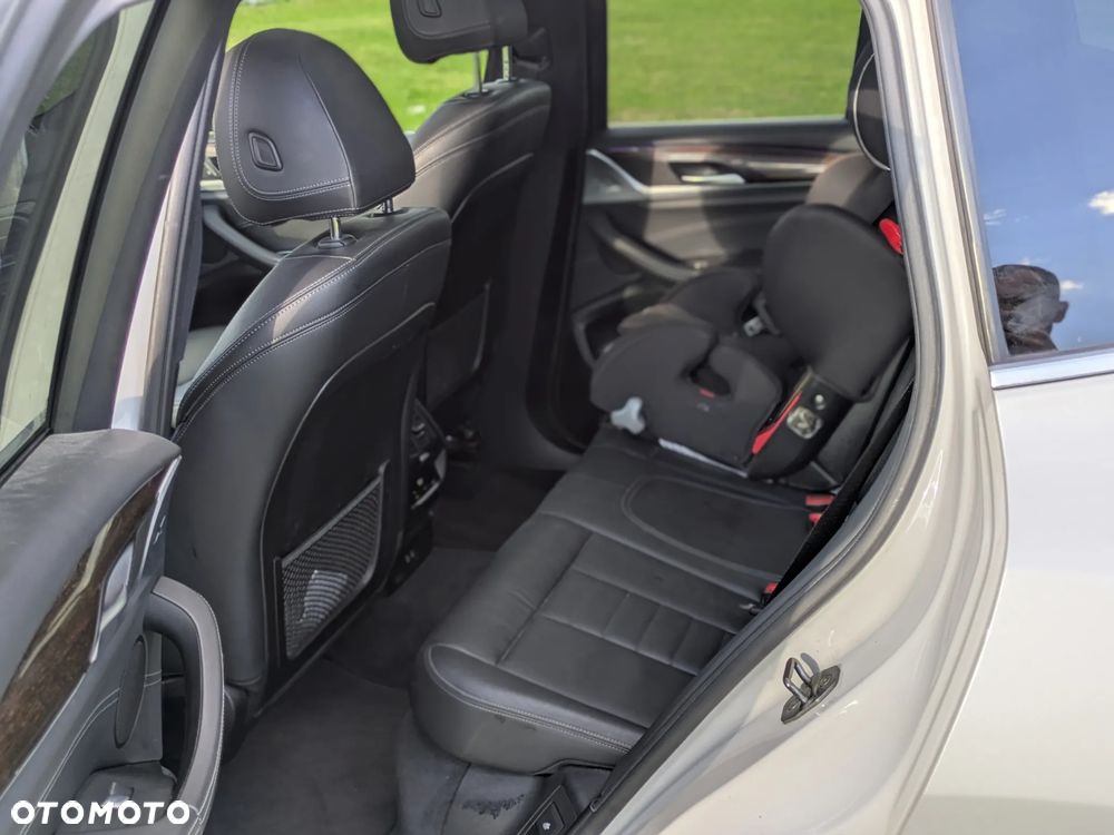 BMW X3 xDrive30i GPF xLine sport - 18