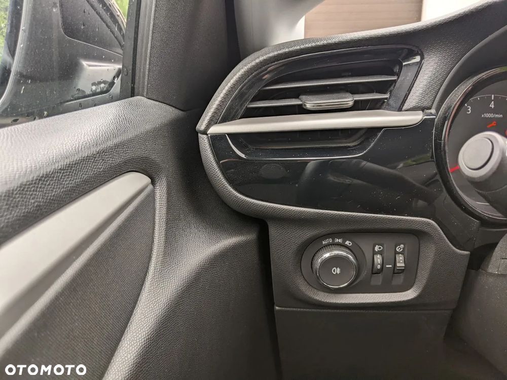 Opel Corsa - 13