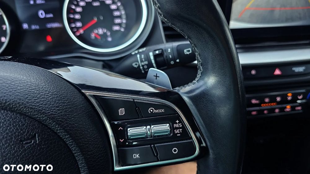 Kia Ceed 1.4 T-GDI L DCT - 12