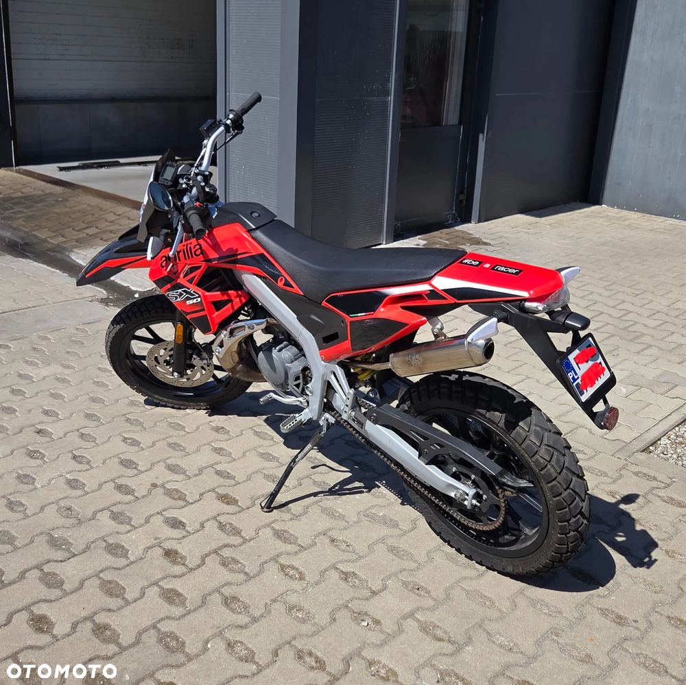Aprilia SX - 3