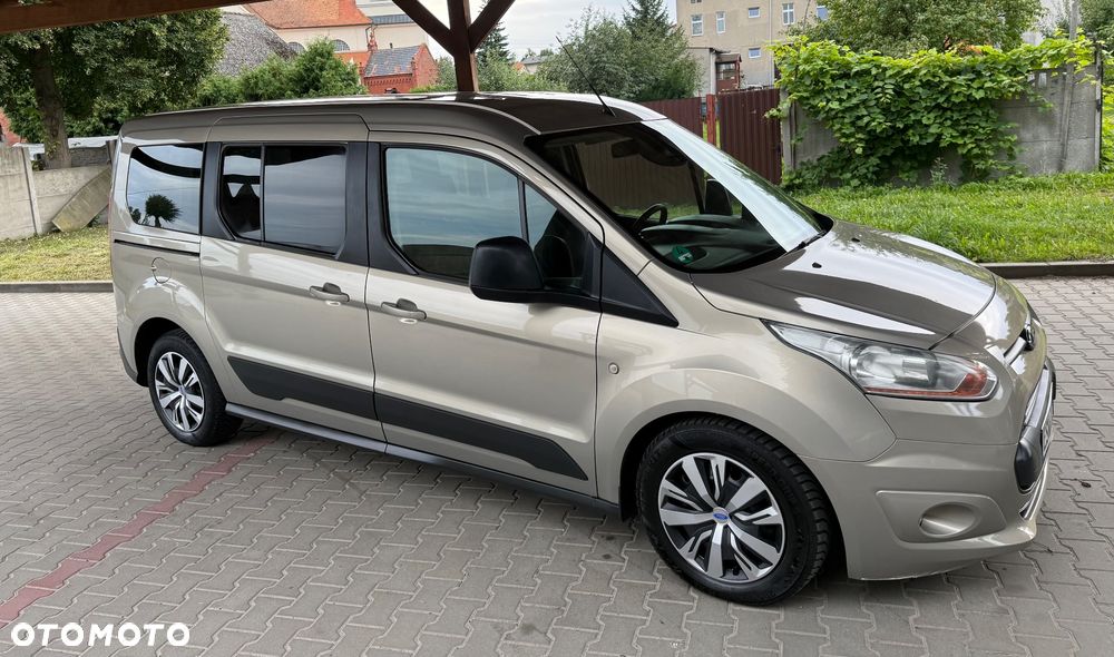Ford Tourneo Connect Grand - 13