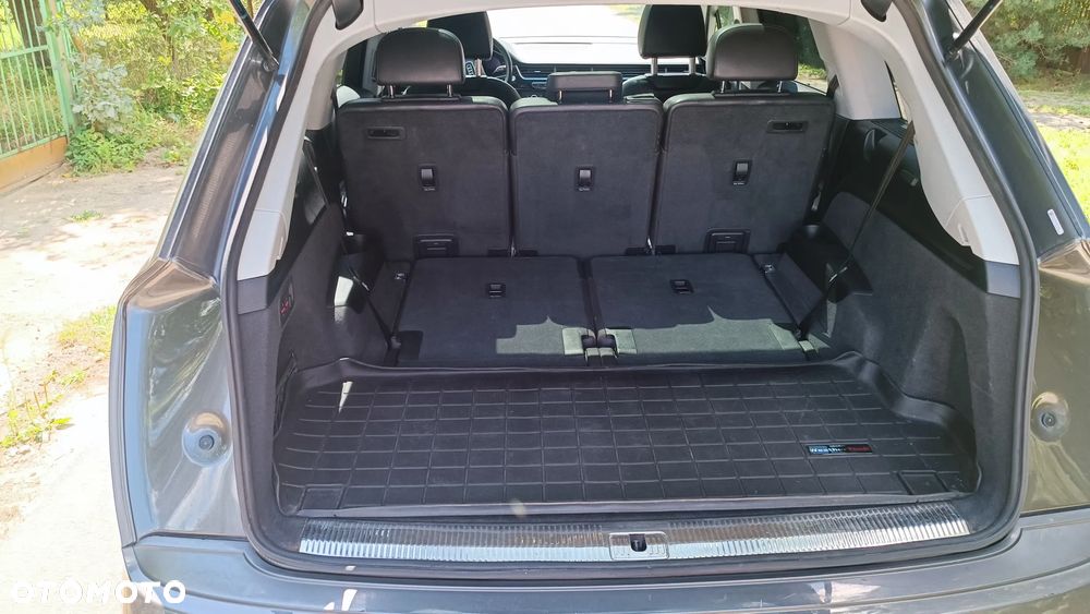 Audi Q7 - 21