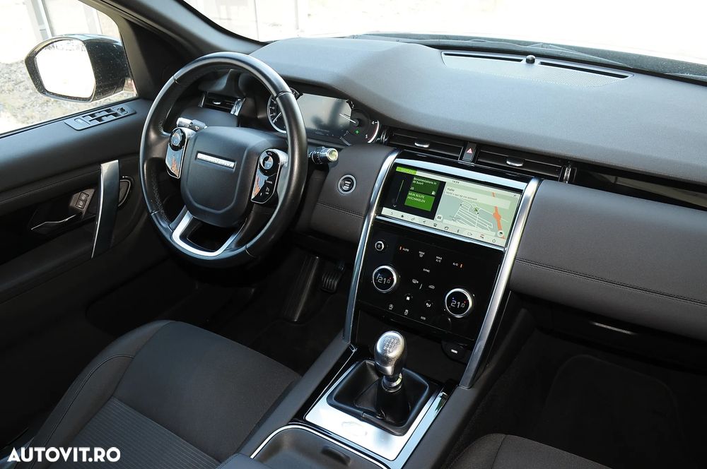 Land Rover Discovery Sport - 19