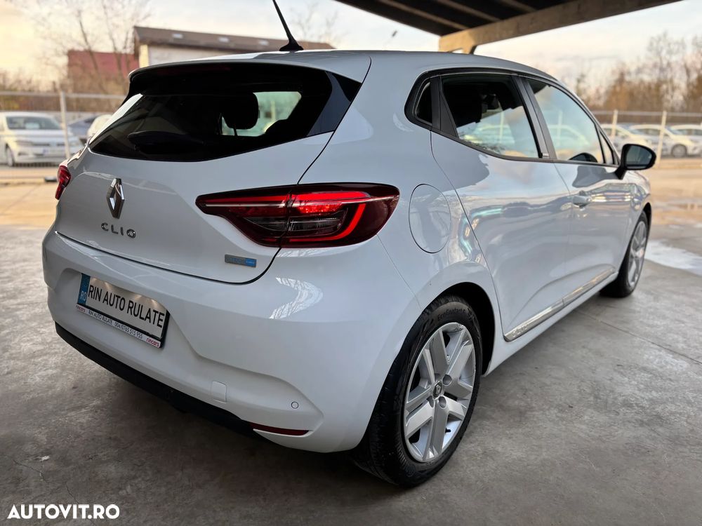 Renault Clio E-TECH Hybrid 140 BUSINESS EDITION - 8