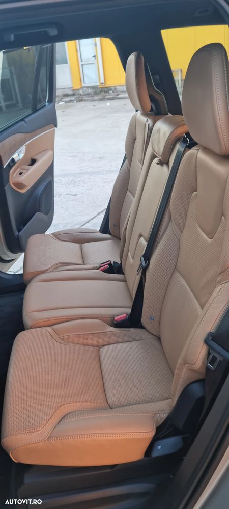 Volvo XC 90 D5 AWD Inscription - 9