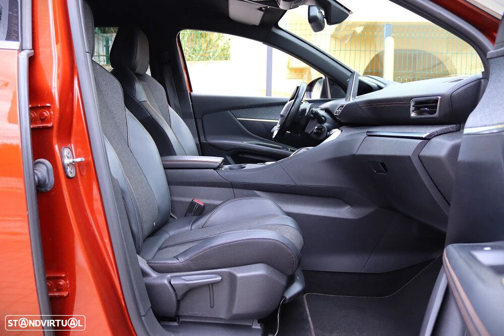 Peugeot 3008 1.2 PureTech GT Line EAT8 - 17