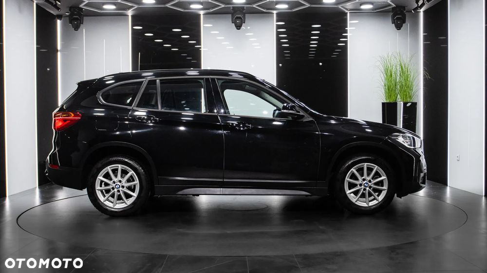 BMW X1 sDrive18i - 8