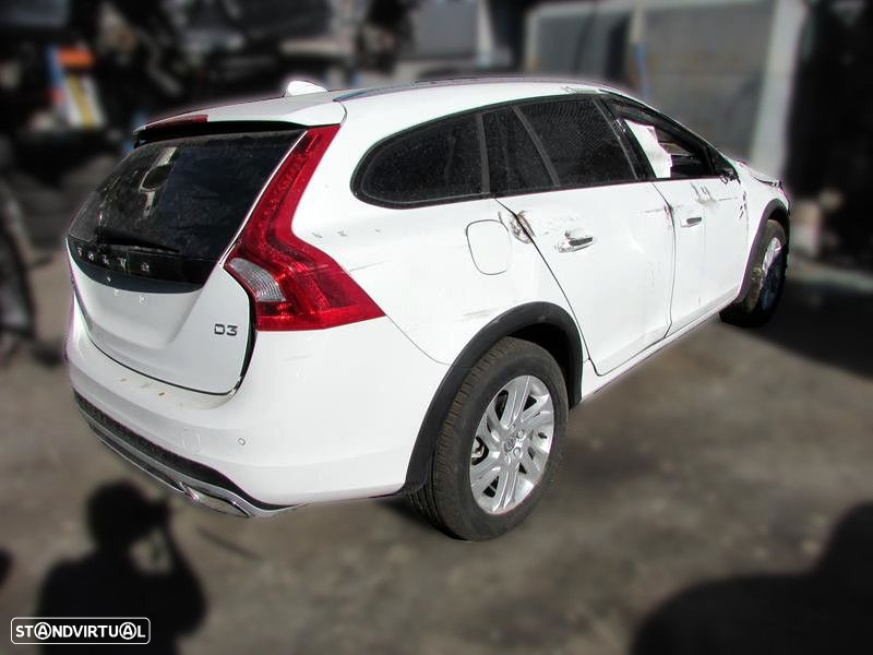 Volvo V60 2.0 D3 (150cv) 2016 - Peças Usadas (6077) - 3