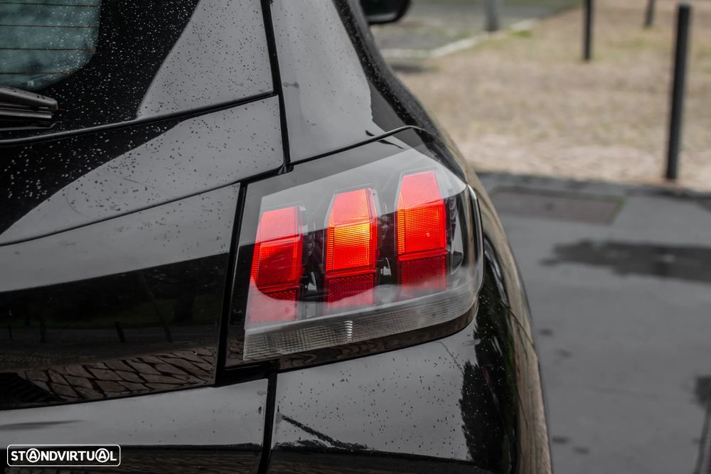 Peugeot 208 1.2 PureTech Active - 9