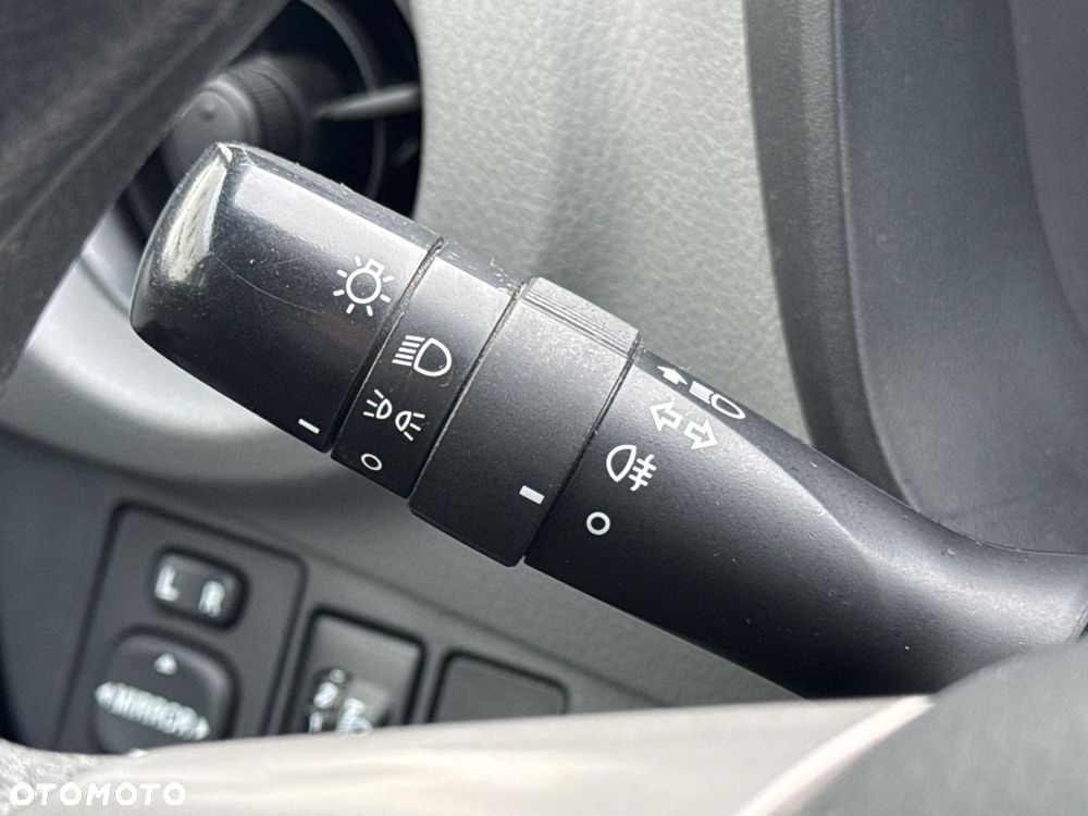 Toyota Yaris 1.5 Active - 20