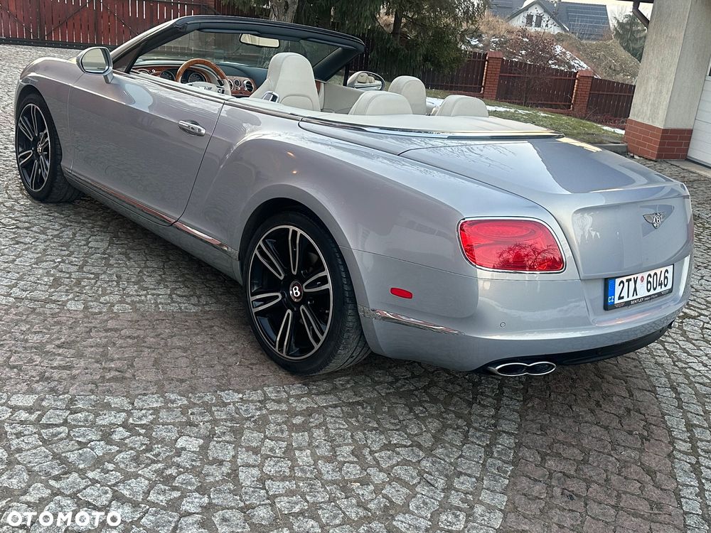 Bentley Continental GT V8 Convertible - 25