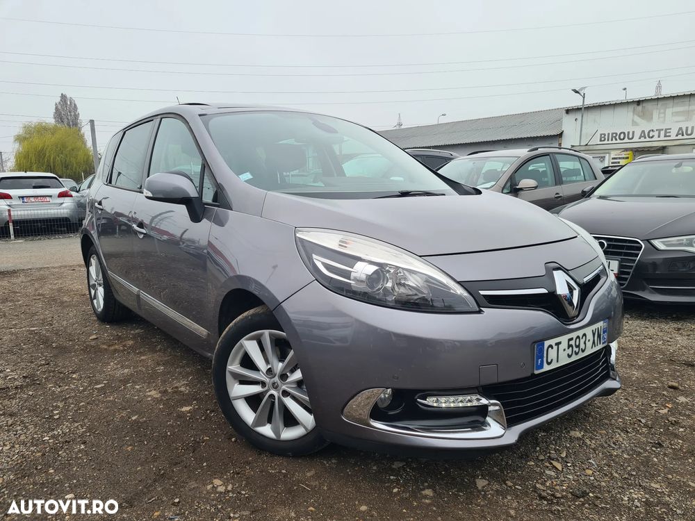 Renault Scenic - 1
