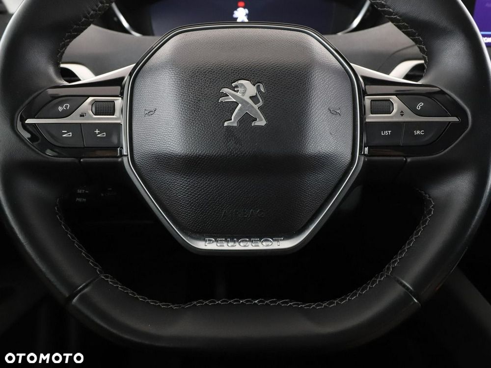 Peugeot 3008 1.2 PureTech Active S&S - 22