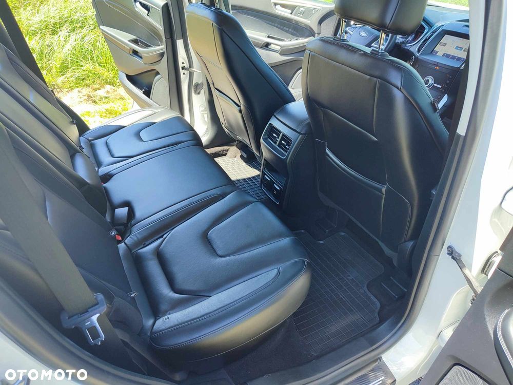Ford Edge - 22