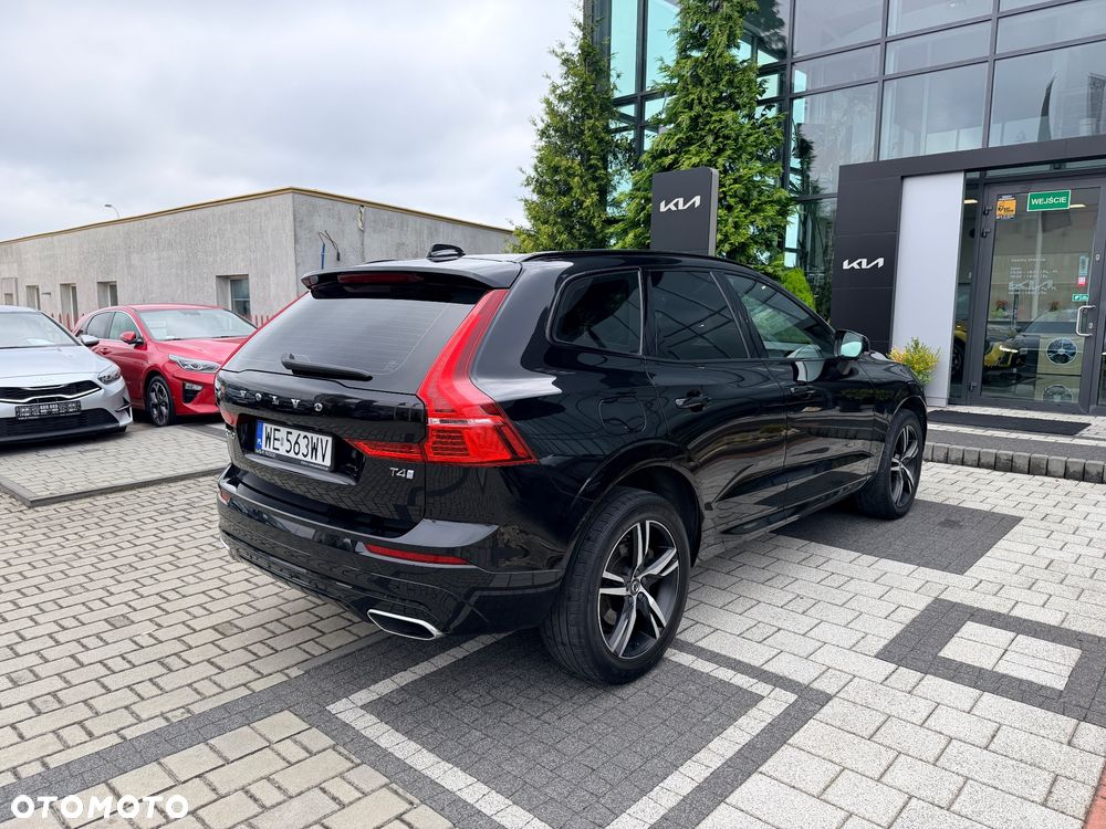 Volvo XC 60 T4 R-Design - 8