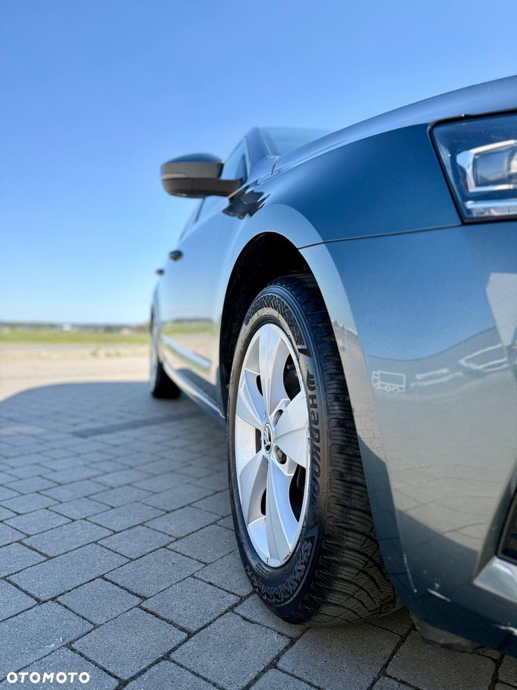 Skoda Octavia 1.5 TSI ACT Style DSG - 8