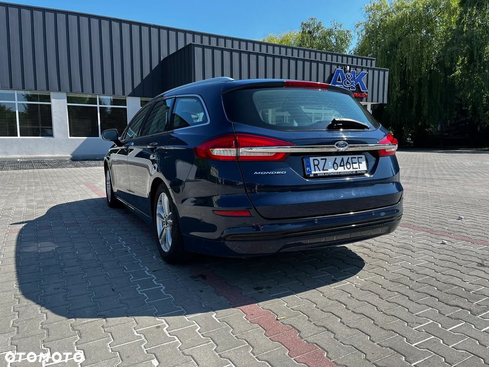Ford Mondeo 2.0 TDCi Titanium PowerShift - 8