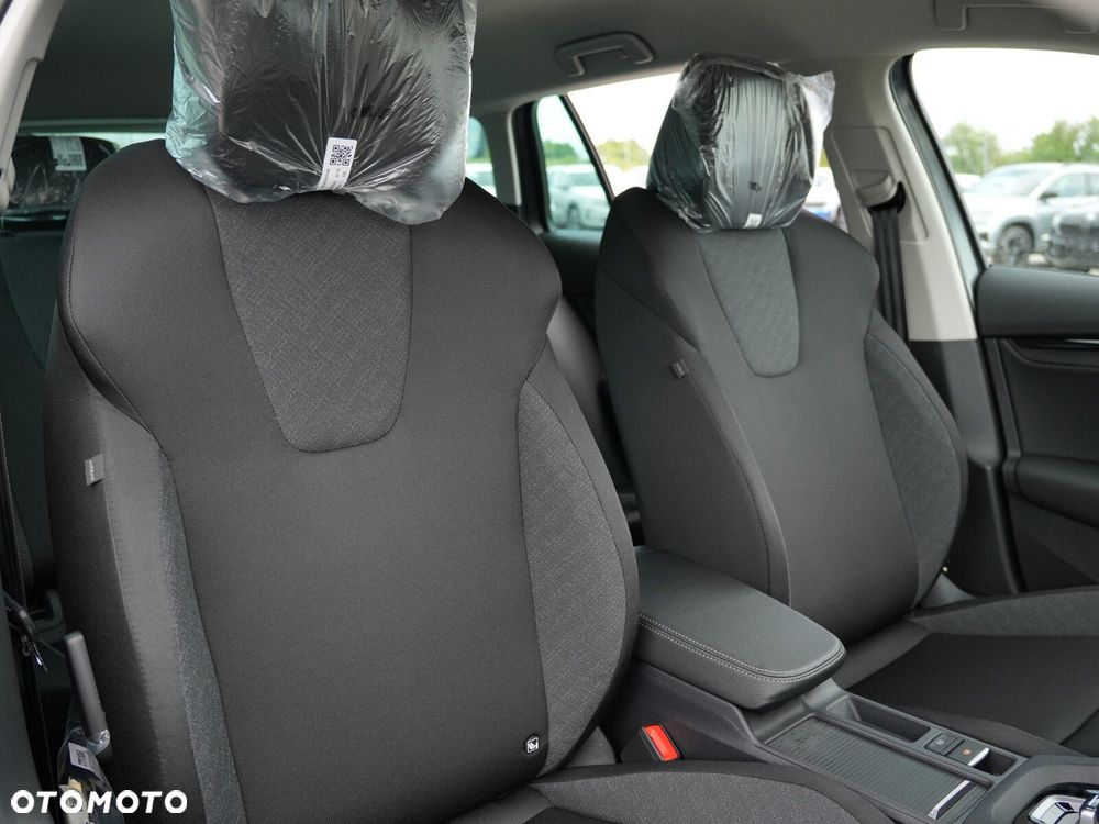 Skoda Octavia 1.5 TSI mHEV Drive Essence DSG - 40