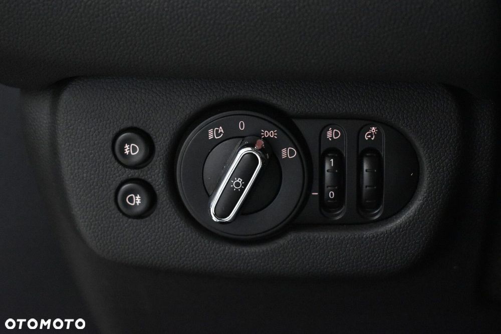 MINI Clubman - 11