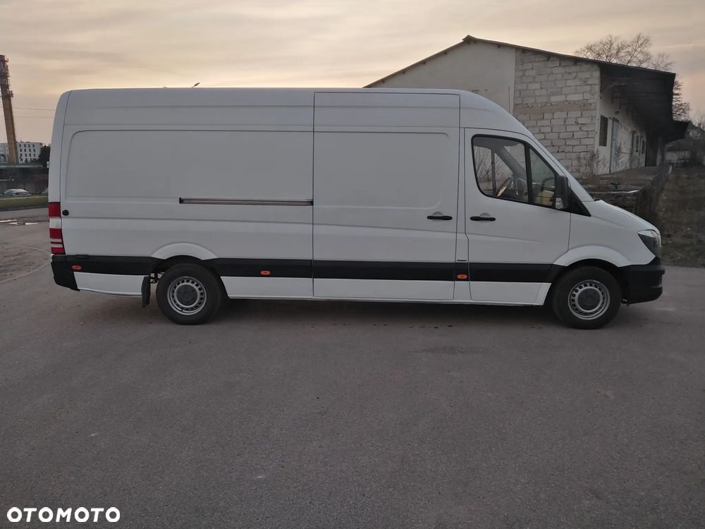 Mercedes-Benz Sprinter - 6
