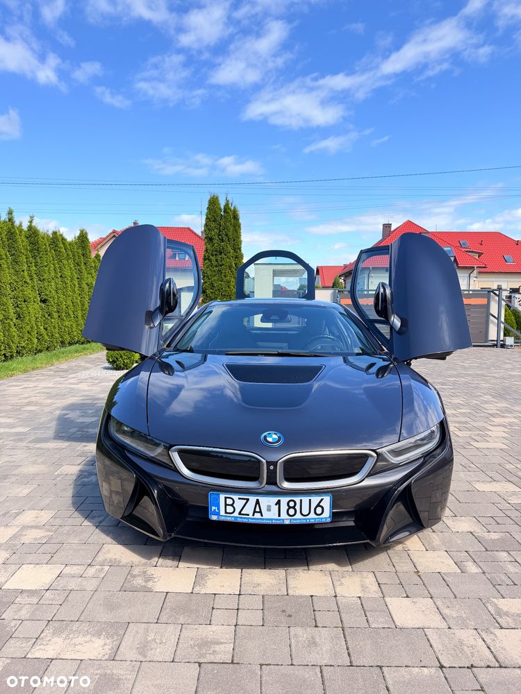 BMW i8 Standard - 8