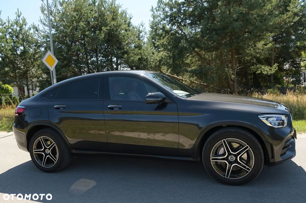 Mercedes-Benz GLC 220 d 4Matic 9G-TRONIC - 11