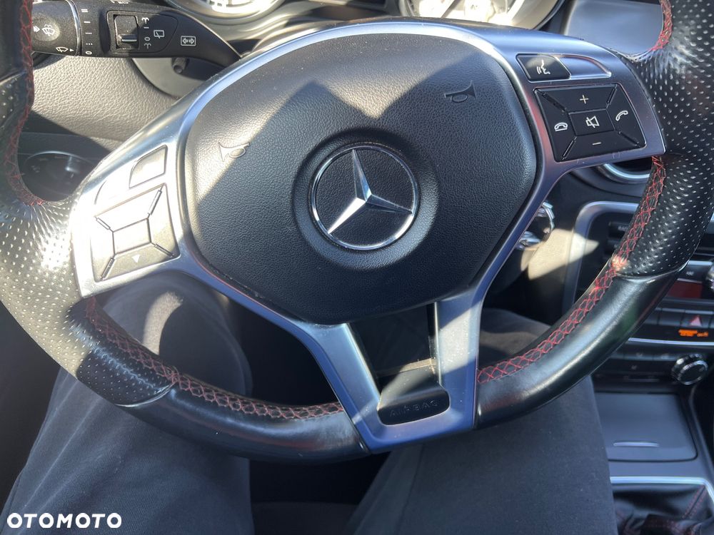 Mercedes-Benz GLA 200 AMG Line - 18