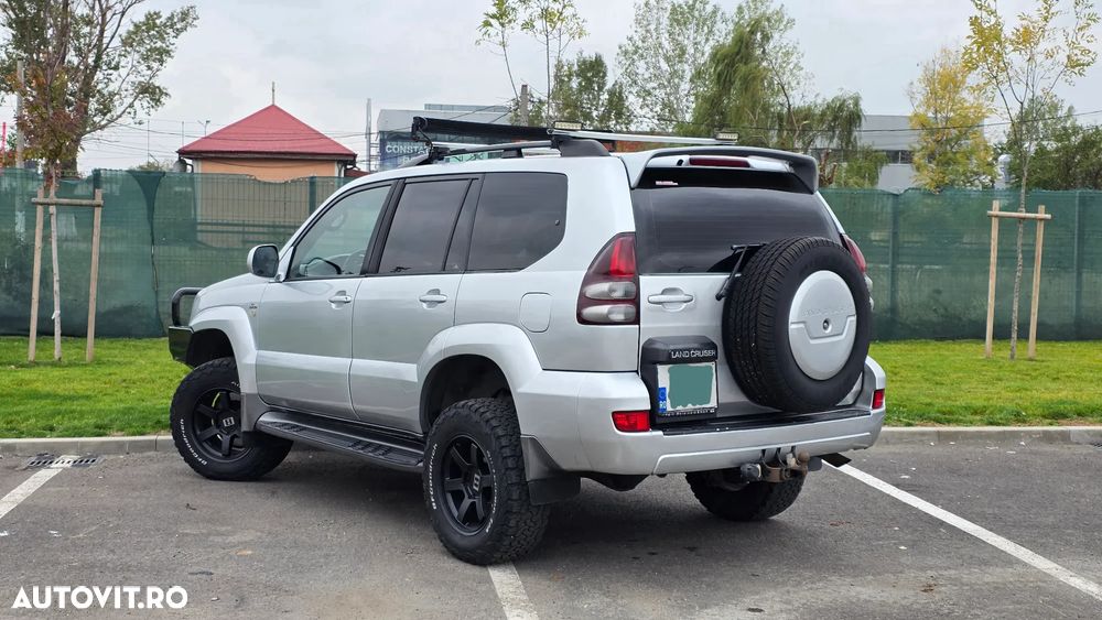 Toyota Land Cruiser 3.0 TD-4D Aut VX - 2