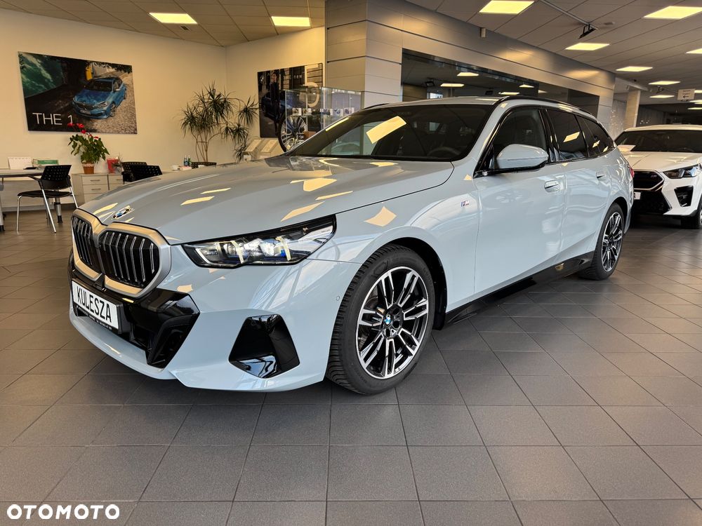 BMW Seria 5 520d xDrive - 2