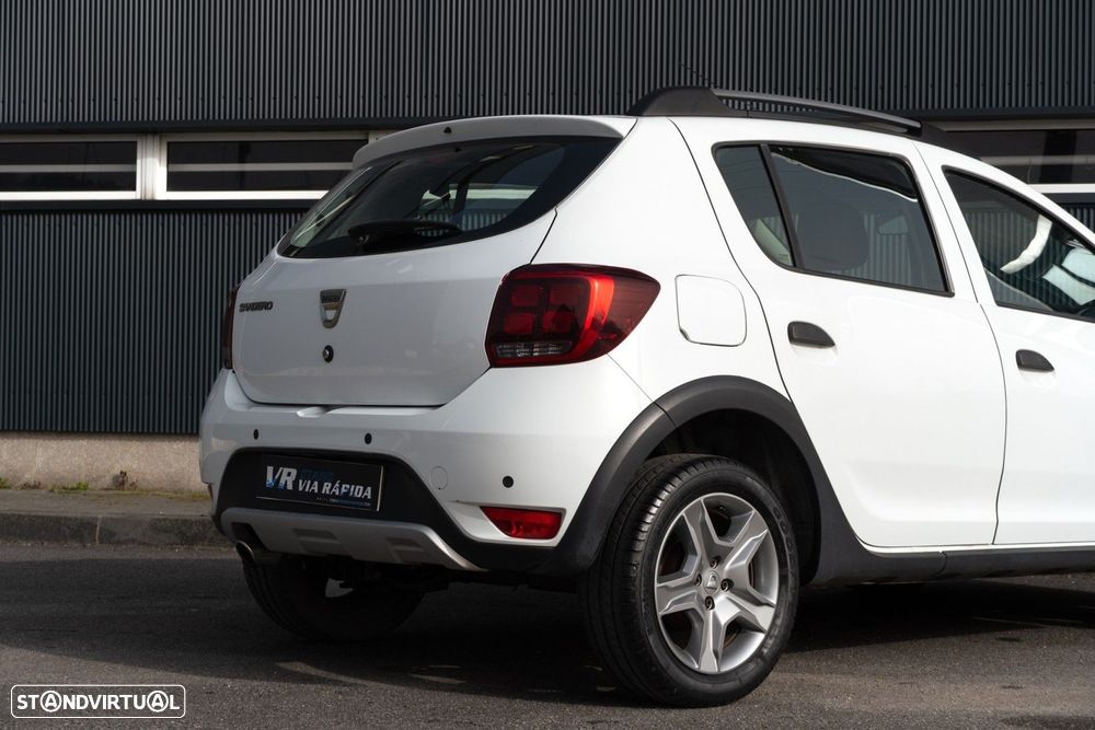 Dacia Sandero 0.9 TCe SL Stepway of Life Bi-Fuel - 38