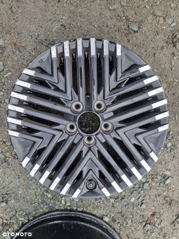 NISSAN LEAF II 17- felga aluminiowa 6,5x17 et45 5x114,3 ORG