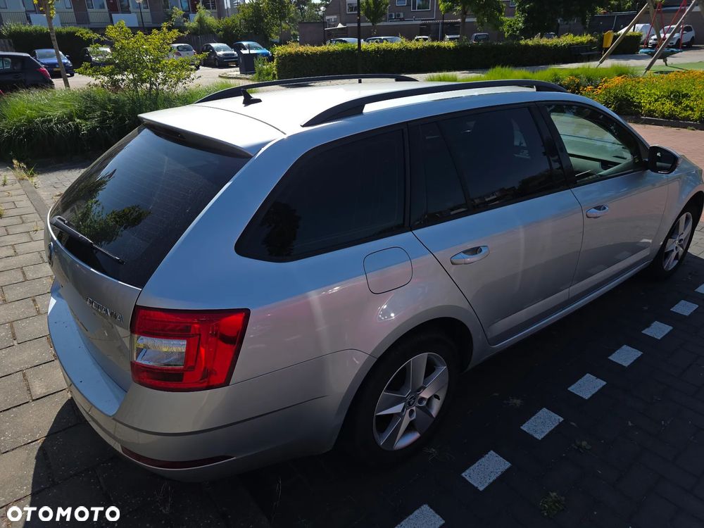 Skoda Octavia 2.0 TDI Ambition - 2