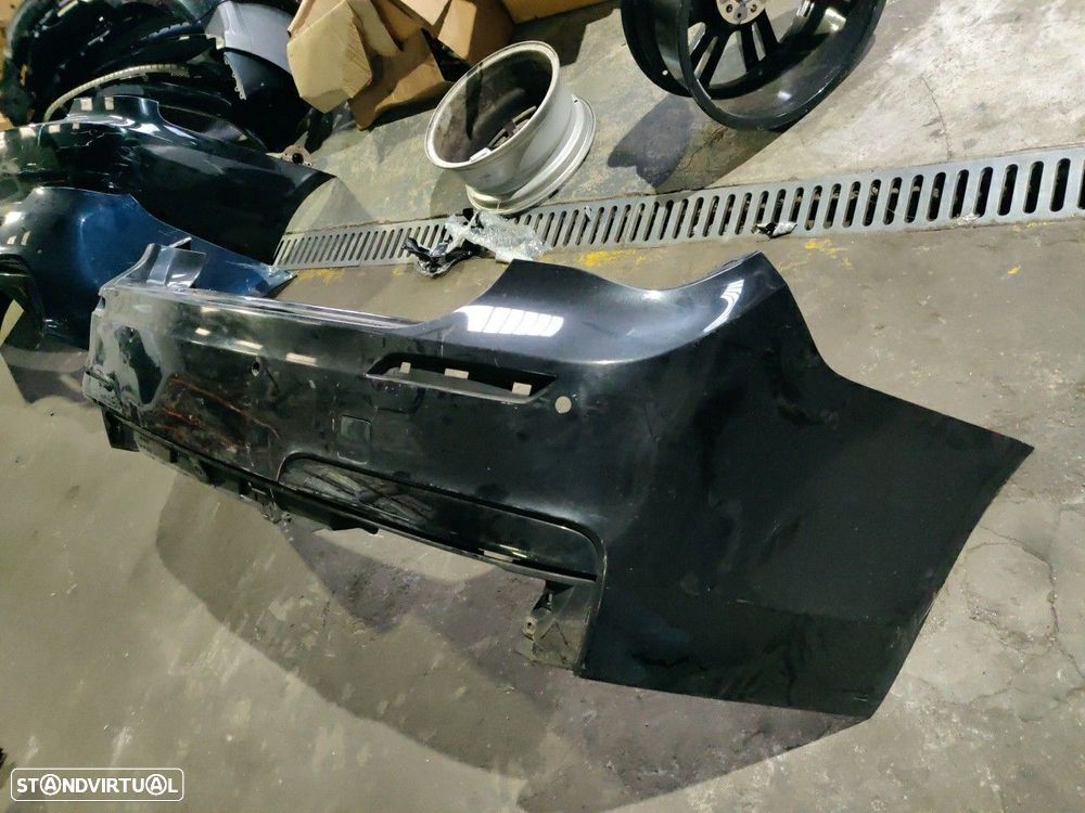 Parachoques Trás / Para Choques Traseiro Nu Bmw 7 (F01, F02, F03, F04) - 4