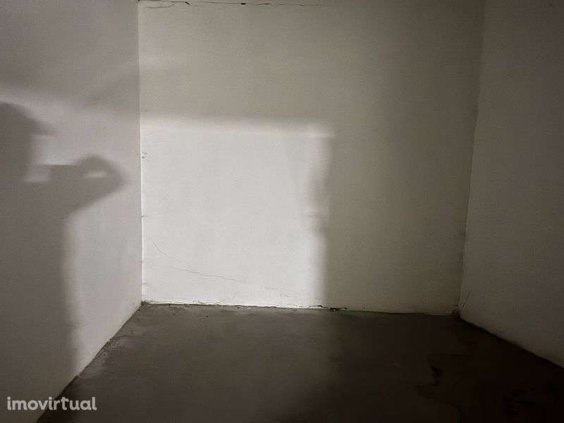 Garagem edificio pingo doce na cidade viseu - Grande imagem: 3/3