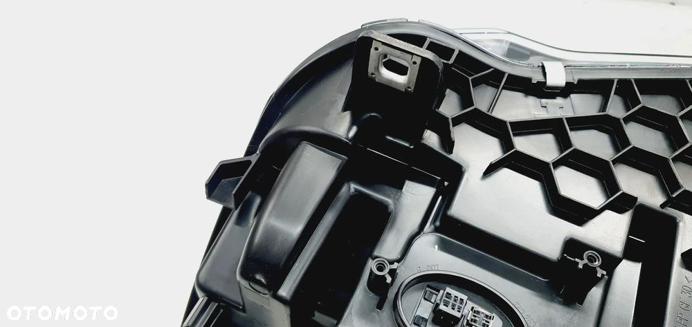 BMW X3 F25 X4 F26 LAMPA PRAWA BI-XENON NIE SKRETNY LIFT EU - 5