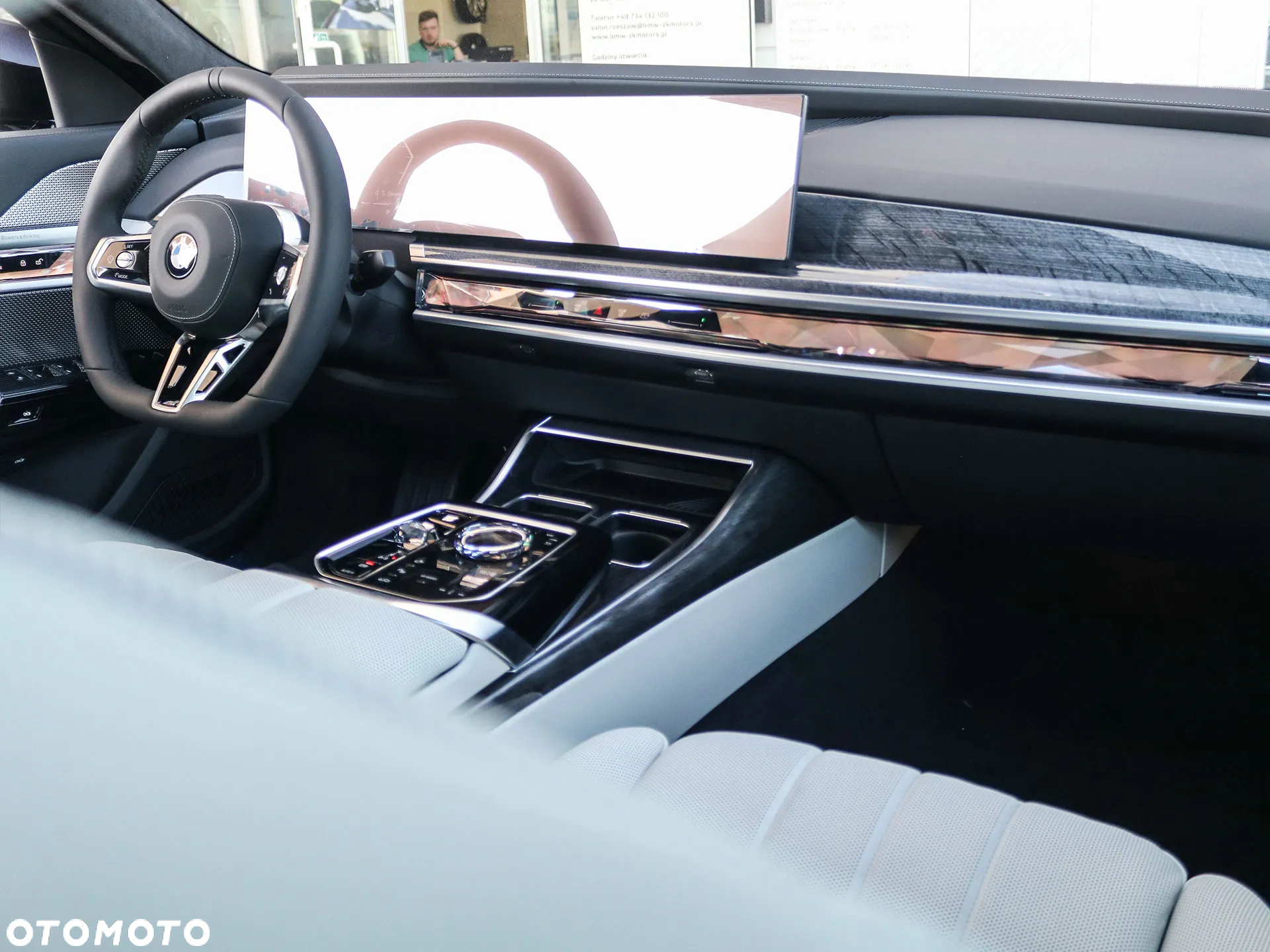 BMW Seria 7 - 16