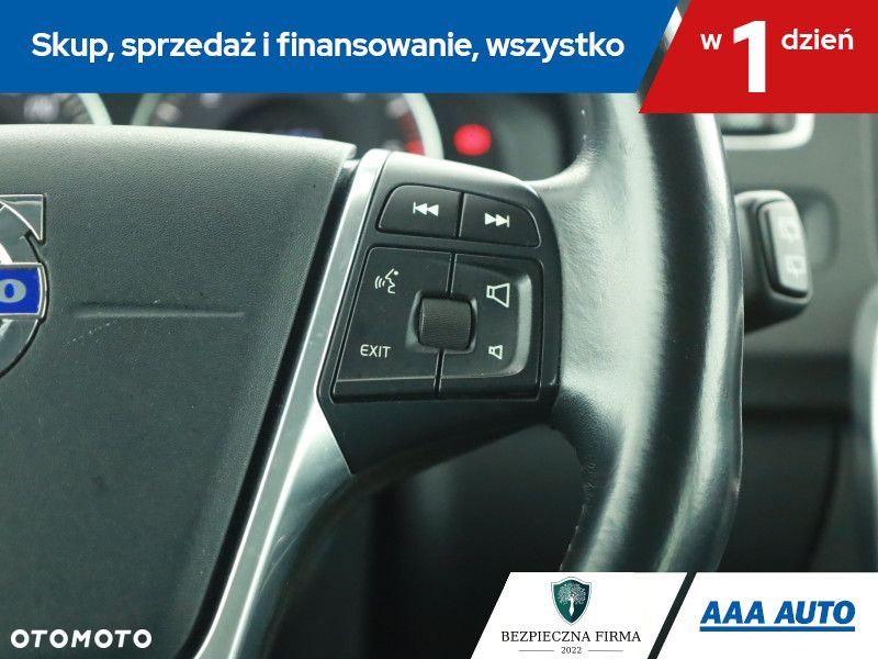 Volvo V60 - 18