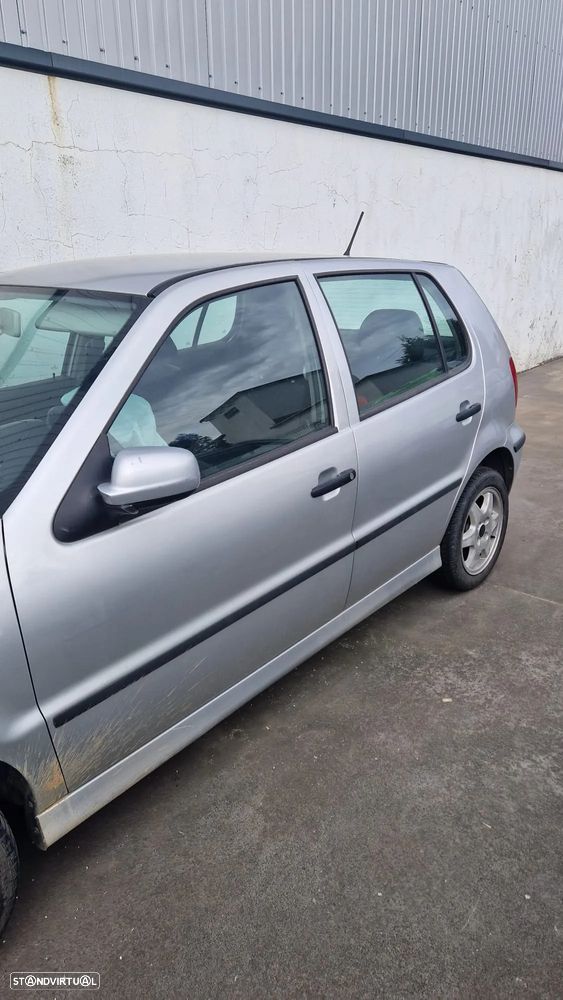 Salvado Volkswagen Polo (6N) de 2001 - 4