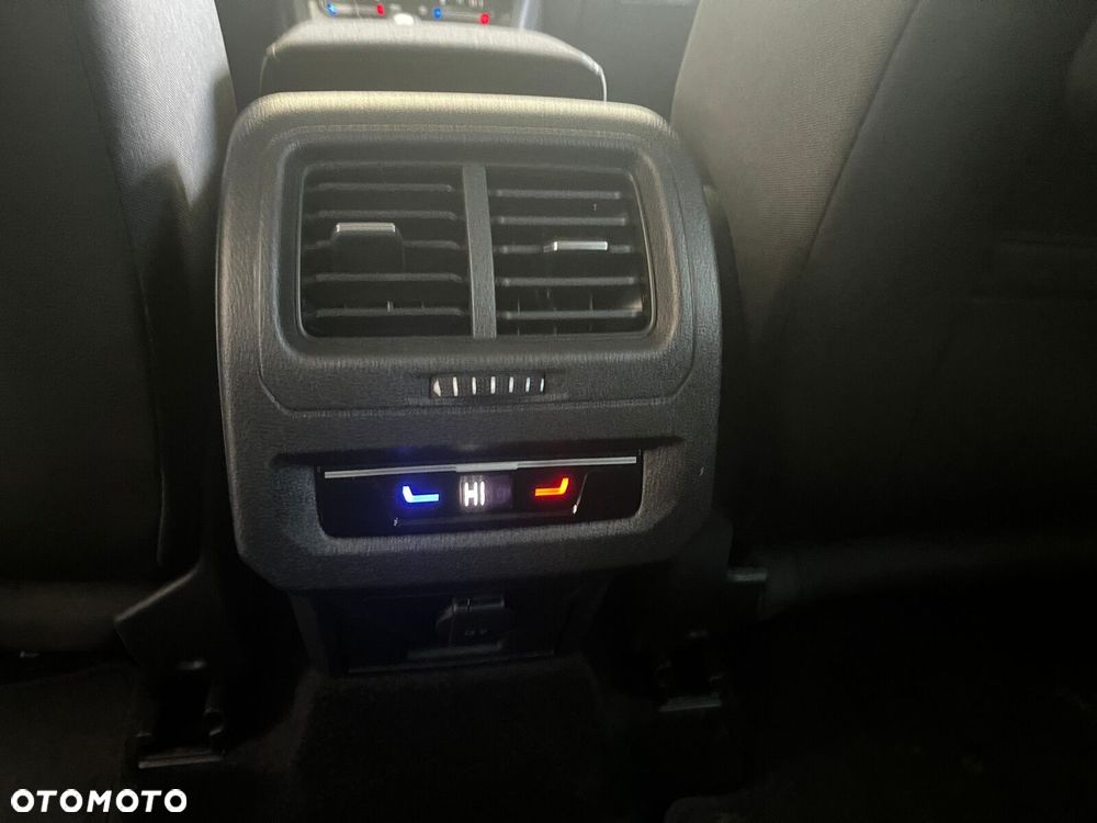 Volkswagen Touran 1.5 TSI EVO Comfortline Plus DSG - 14