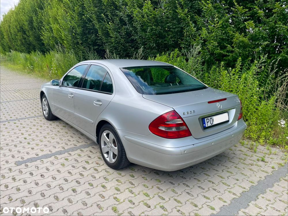 Mercedes-Benz Klasa E 200 CDI Classic - 6