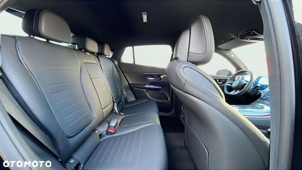 Mercedes-Benz GLC - 17