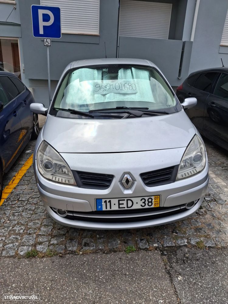 Renault Scénic 1.5 dCi SE Exclusive - 1