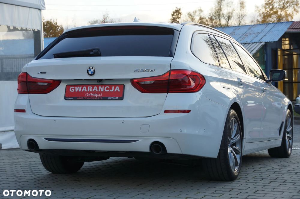 BMW Seria 5 520d xDrive Sport Line - 9