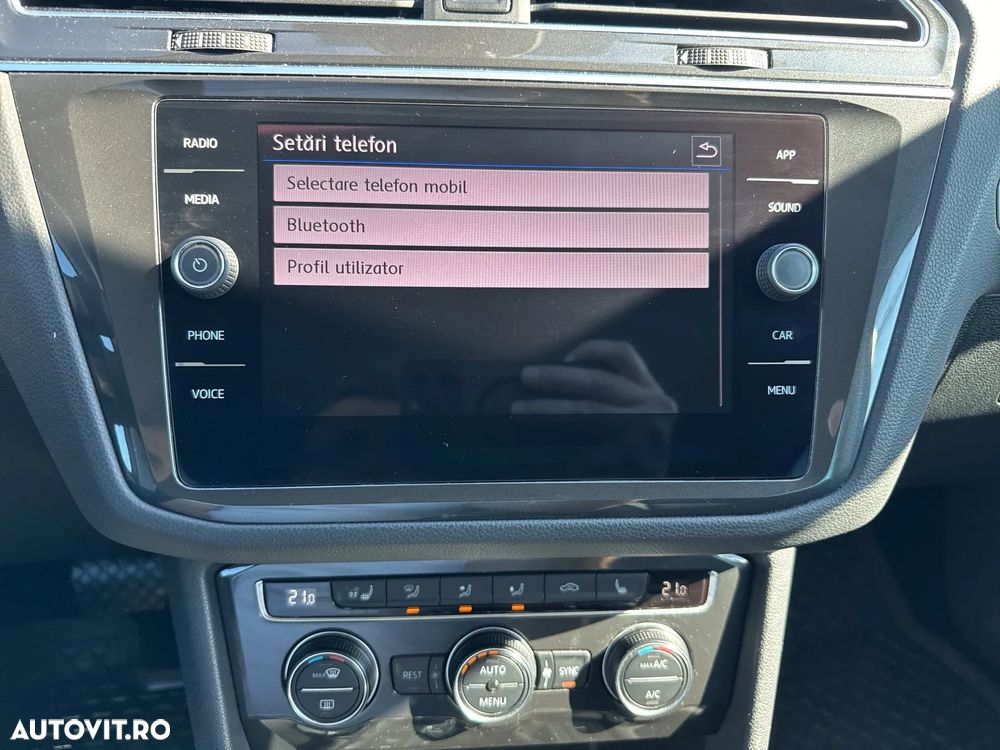 Volkswagen Tiguan 2.0 TDI 4Mot DSG Comfortline - 19