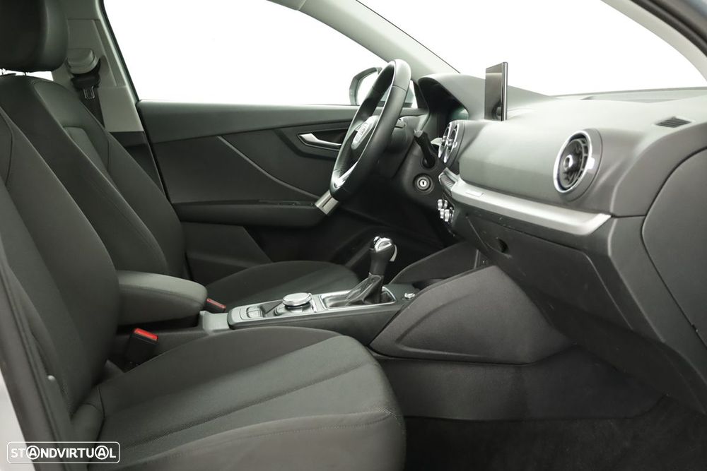 Audi Q2 35 TFSI Advanced S tronic - 22