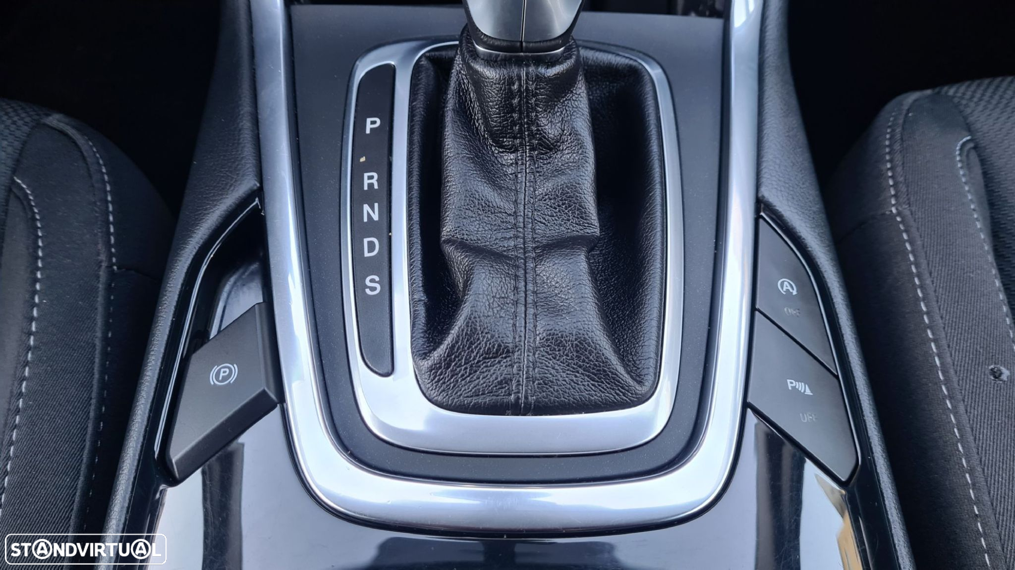 Ford S-Max 2.0 TDCi Titanium Powershift - 34